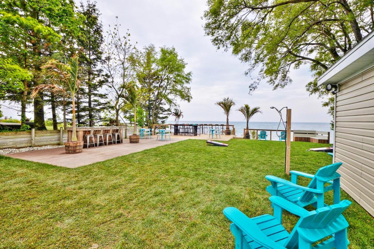 Lake Haven Beach Resort Wainfleet Exterior photo